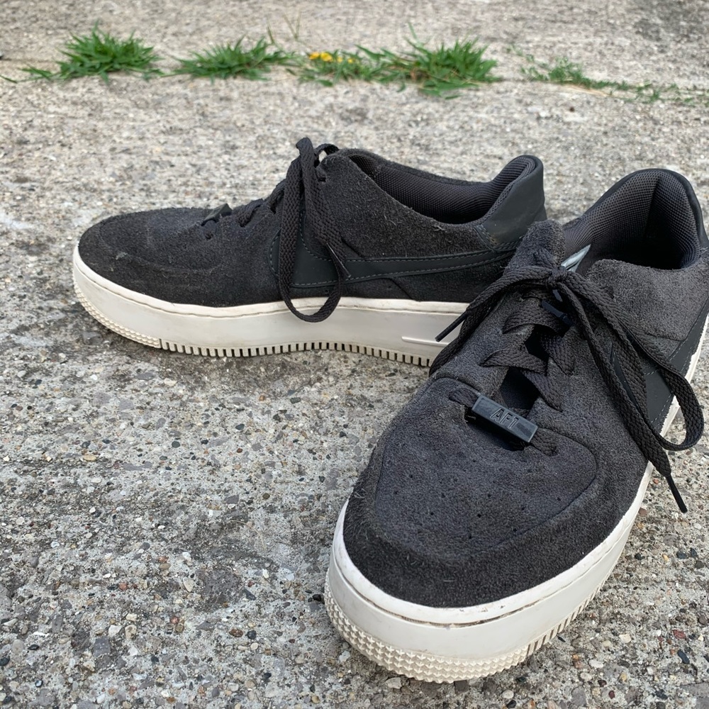 Nike Air Force ones Sage low